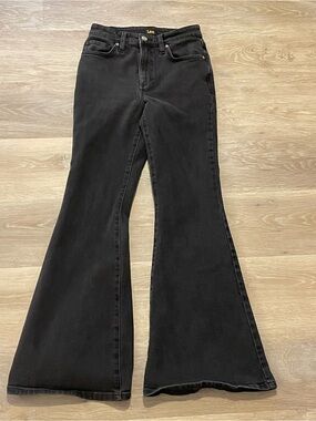 Lee Women’s Black High Rise Flared Jeans 26